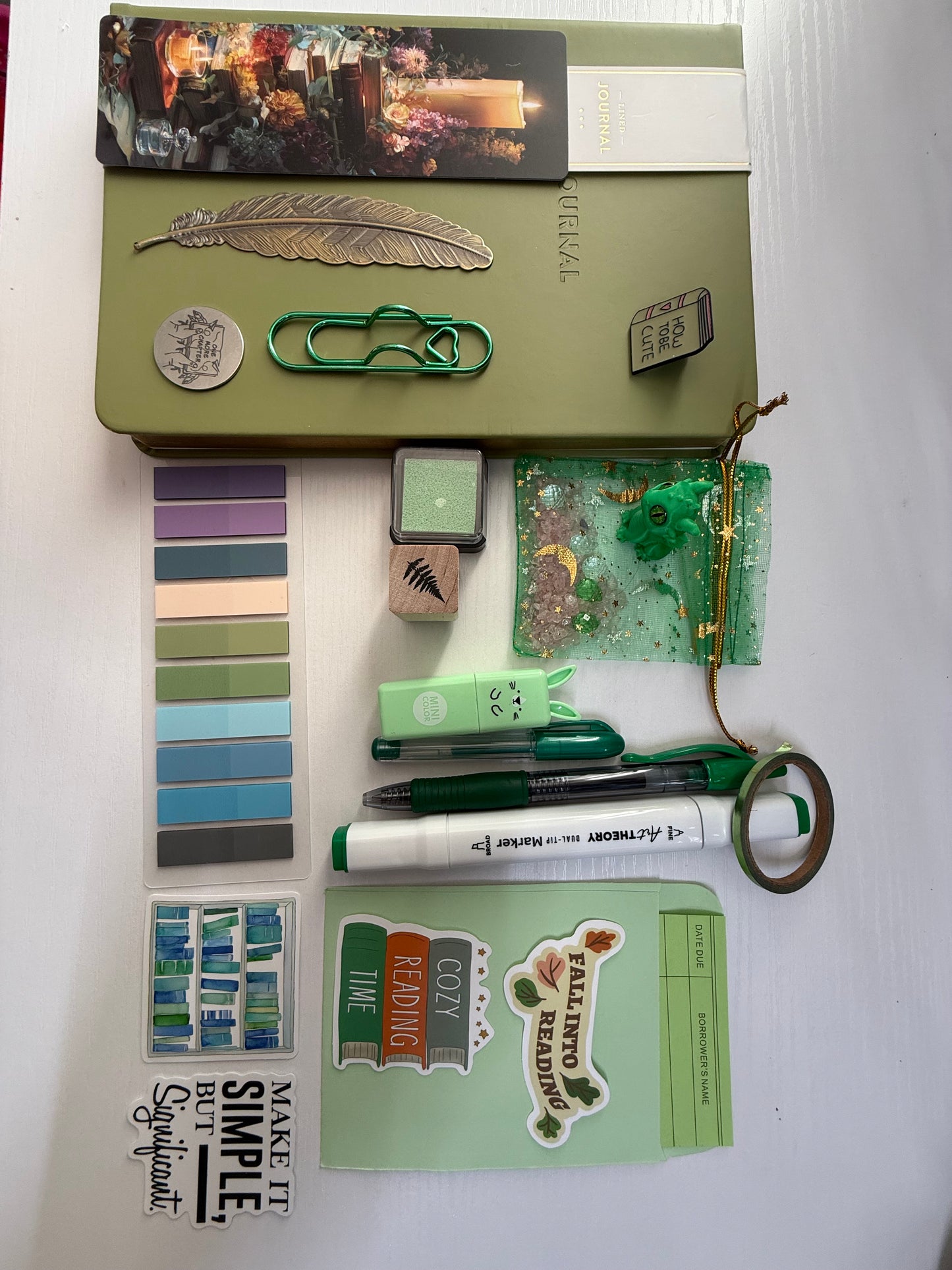 Book Dragon's Treasure Deluxe Bookish Bundle